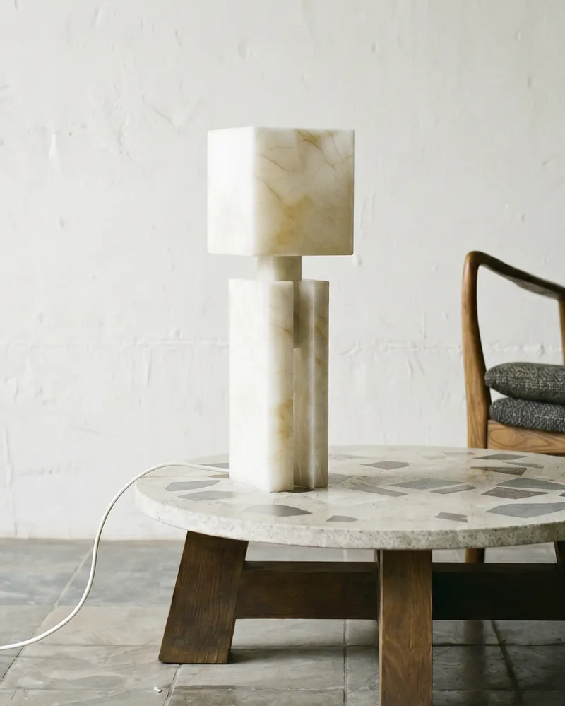 Bloque Table Lamp — view 3